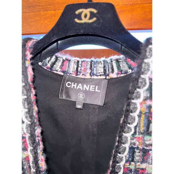 2023/24 Chanel Metiers D’Art Master of the Arts / Look 27 - Jacket / Blazer - Picture 11 of 14